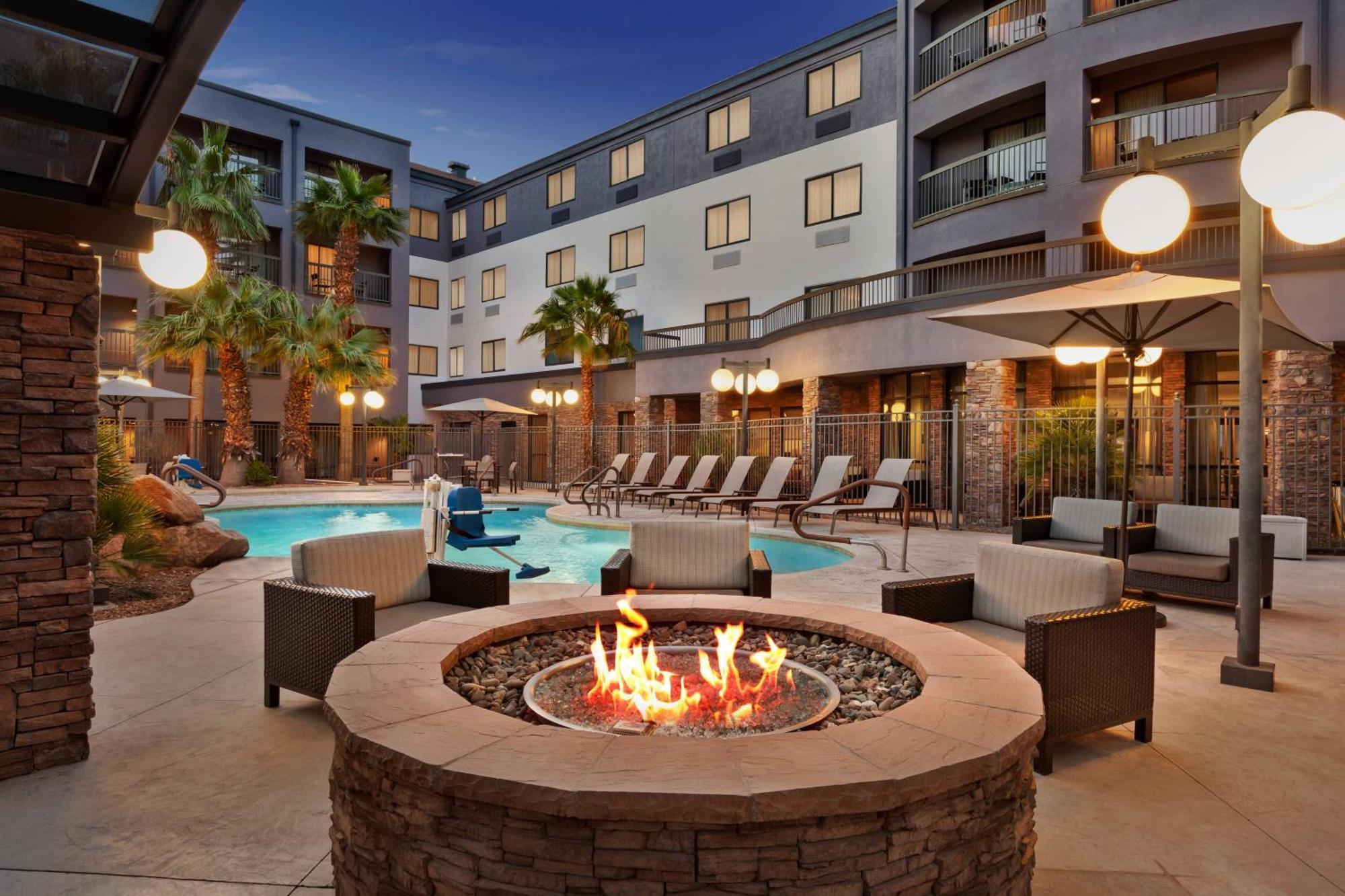 Courtyard By Marriott Las Vegas Stadium Area Exterior foto