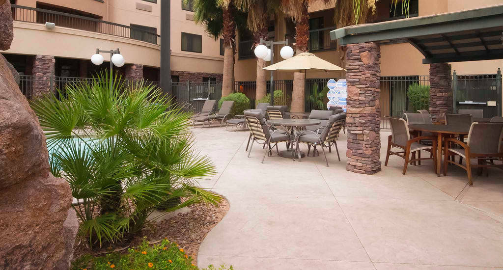 Courtyard By Marriott Las Vegas Stadium Area Exterior foto